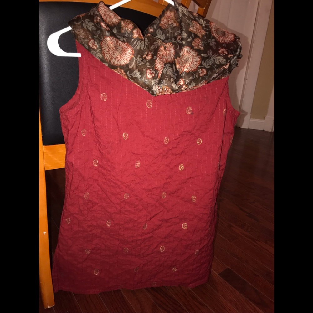 srishti blouse with scarf attached
